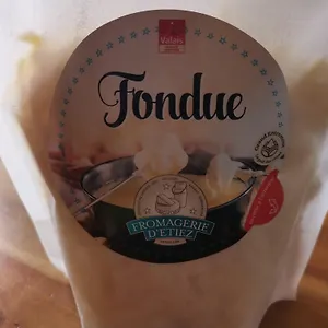  Séjour chez l'habitant La Maison Aux Rosiers France
